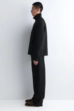 LOCKERE WOLLHOSE MIT GERADEM BEIN