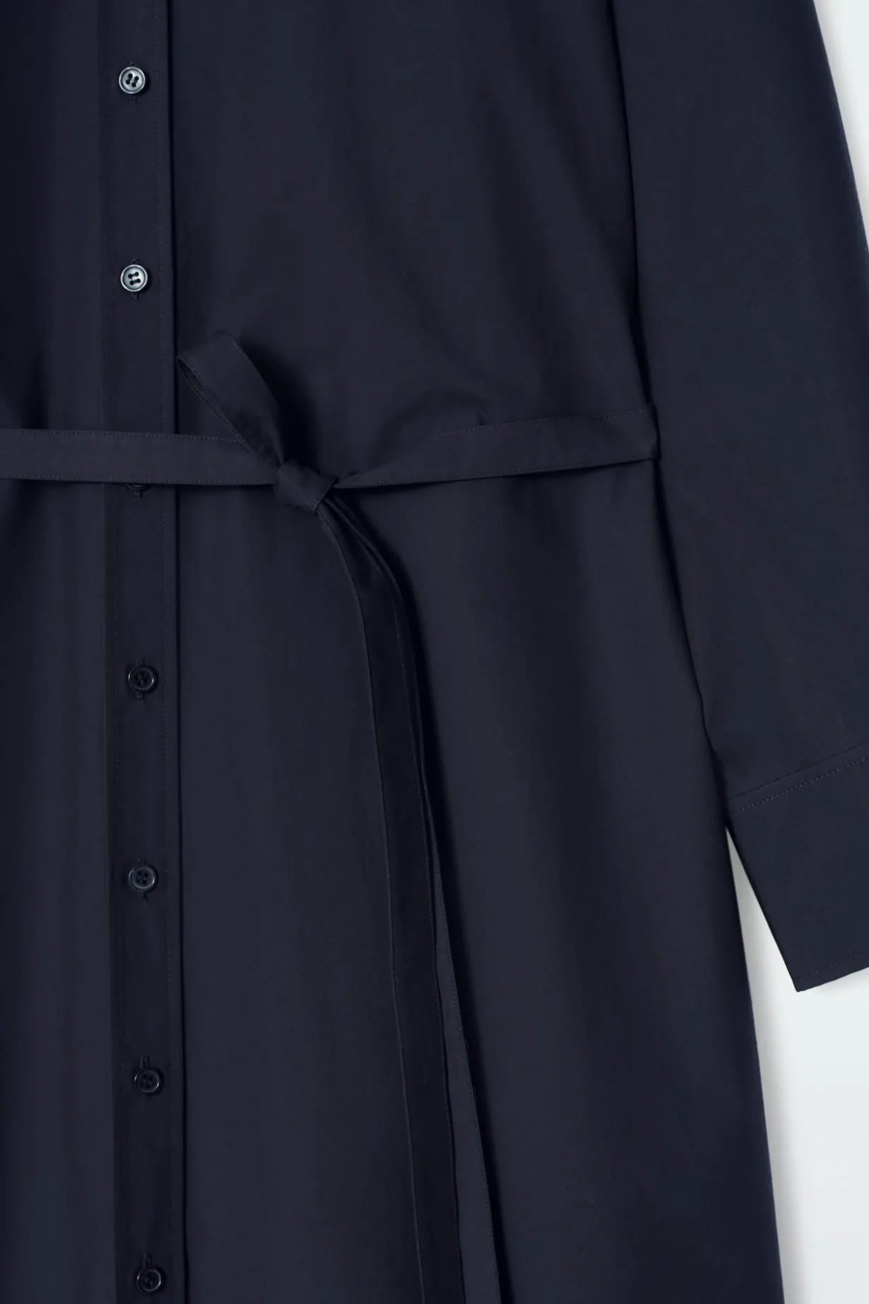 LOCKERES HEMDKLEID AUS BAUMWOLLE