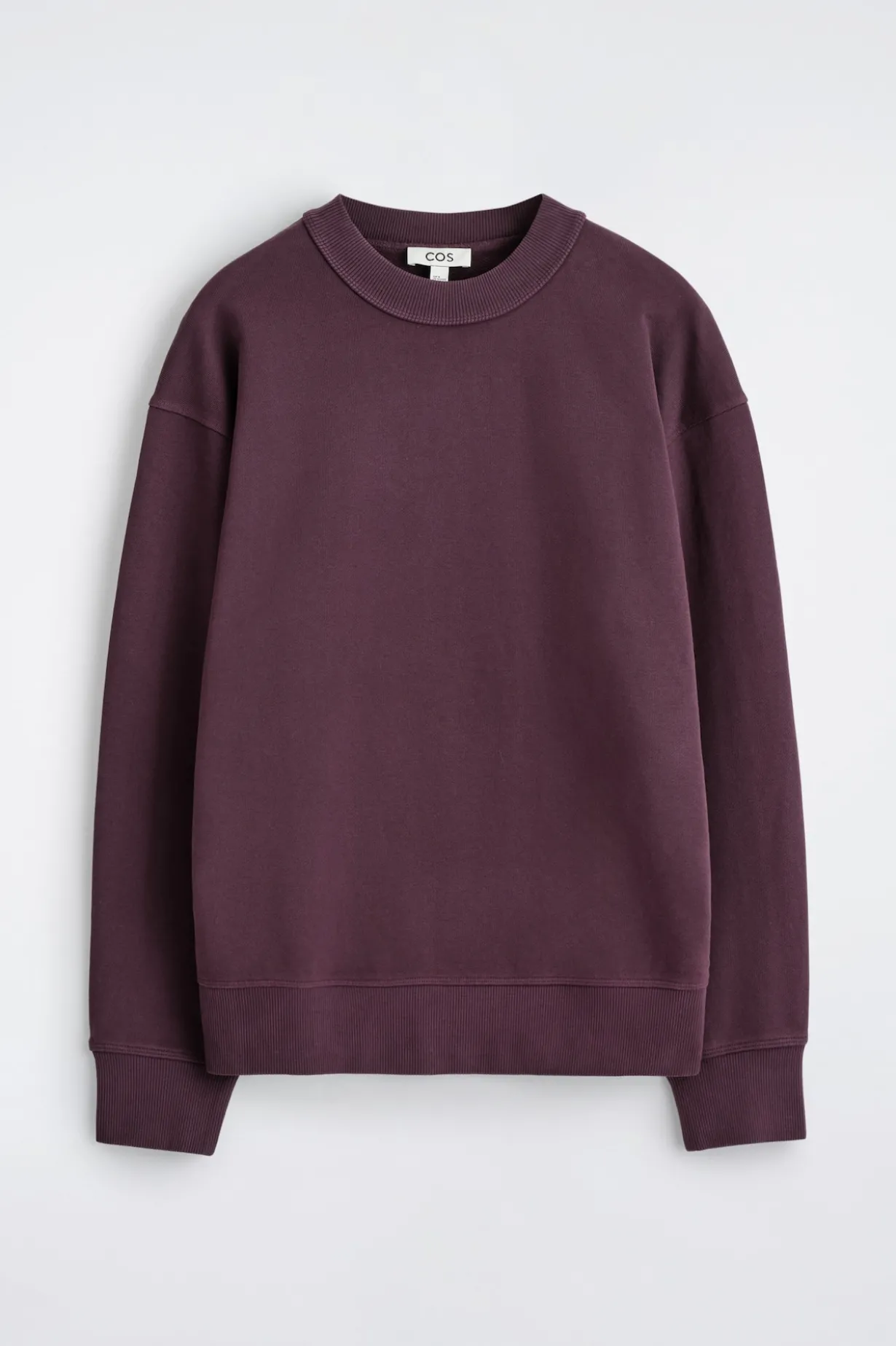 LOCKERES SWEATSHIRT AUS VORGEWASCHENER BAUMWOLLE