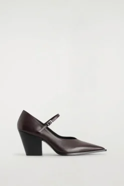 MARY JANES AUS LEDER MIT ABSATZ