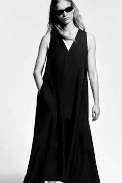 MAXIKLEID AUS LEINEN-MIX IN A-LINIE