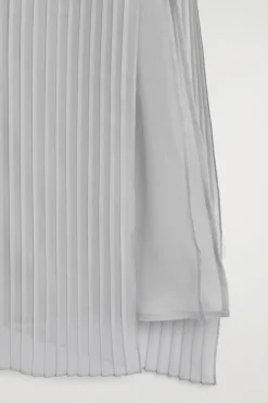 MAXIKLEID MIT NECKHOLDER UND FALTEN