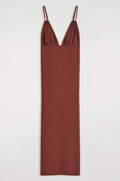 MAXIKLEID MIT V-AUSSCHNITT UND RAFFUNGEN