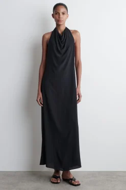 MAXIKLEID MIT WASSERFALLAUSSCHNITT