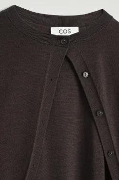 MEHRLAGIGE STRICKJACKE AUS MERINOWOLLE