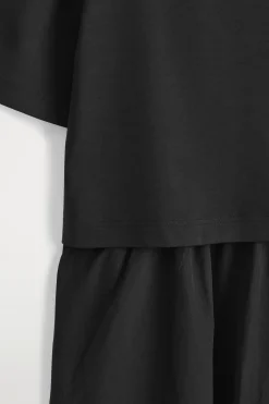 MEHRLAGIGES MIDIKLEID MIT U-BOOT-AUSSCHNITT