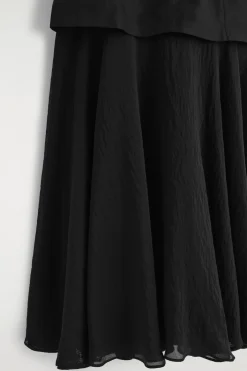 MEHRLAGIGES MIDIKLEID MIT SCHÖSSCHEN