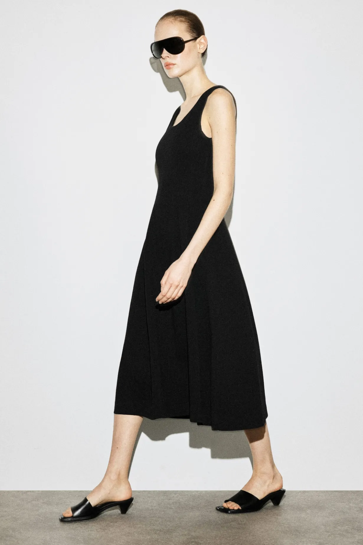 MIDIKLEID AUS BAUMWOLLE