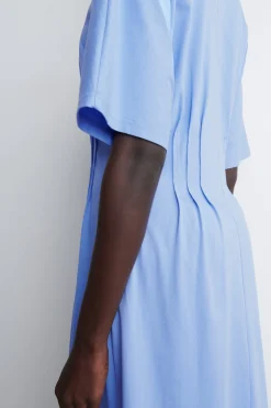 MIDIKLEID AUS BAUMWOLLE MIT BIESEN