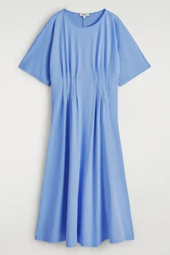 MIDIKLEID AUS BAUMWOLLE MIT BIESEN
