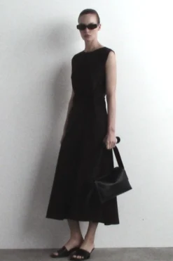 MIDIKLEID AUS JERSEY MIT TWIST-DETAIL