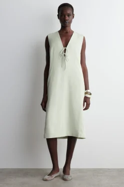 MIDIKLEID AUS LEINEN-MIX MIT BINDEDETAIL VORNE