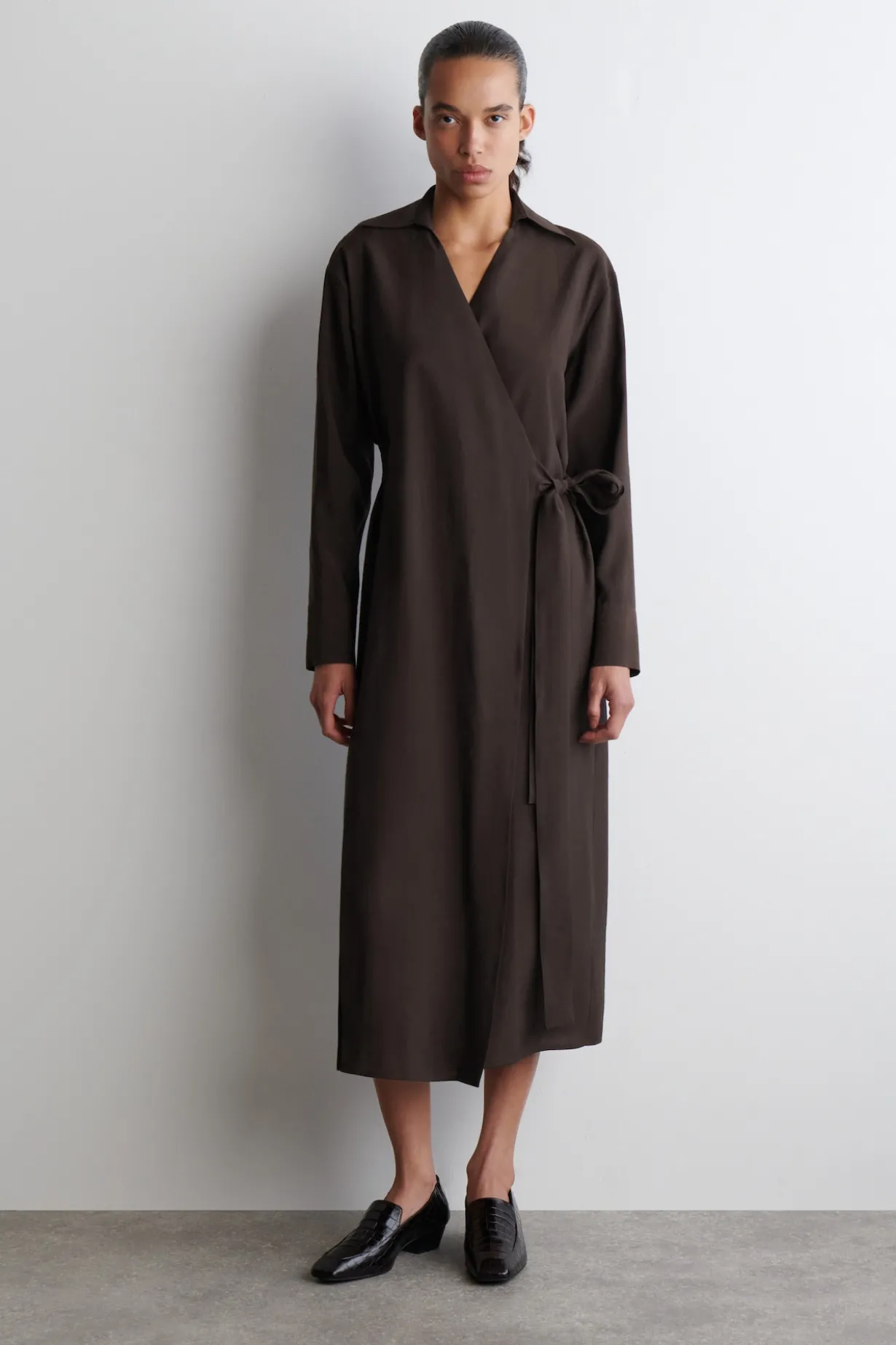 MIDIKLEID AUS MODAL IN WICKELOPTIK