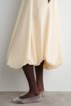 MIDIKLEID MIT BUBBLE-SAUM