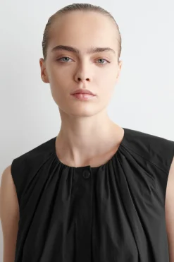 MIDIKLEID MIT BUBBLE-SAUM