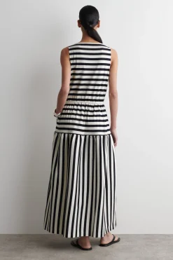 MIDIKLEID MIT U-BOOT-AUSSCHNITT UND RAFFUNGEN