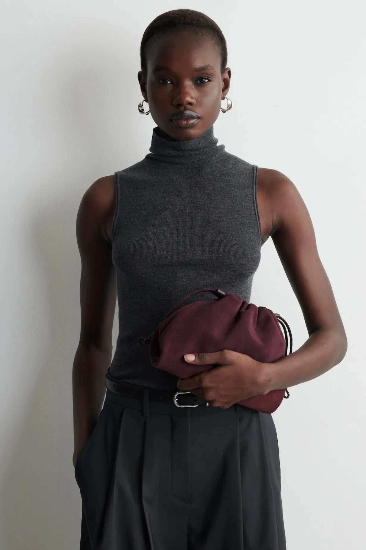 MINI CAVATELLI CLUTCH - VELOURSLEDER
