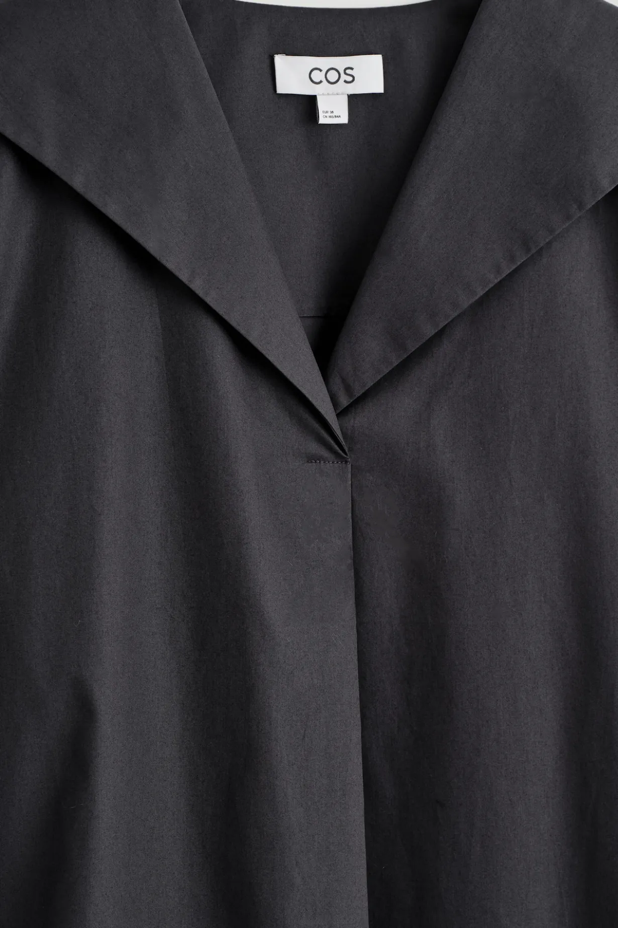 MINIKLEID AUS BAUMWOLLE MIT MATROSENKRAGEN