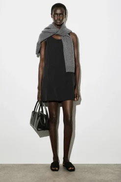 MINIKLEID AUS NYLON MIT JERSEYEINSÄTZEN