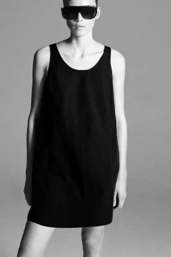 MINIKLEID AUS NYLON MIT JERSEYEINSÄTZEN