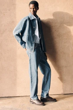 MINIMALISTISCHE JEANSJACKE