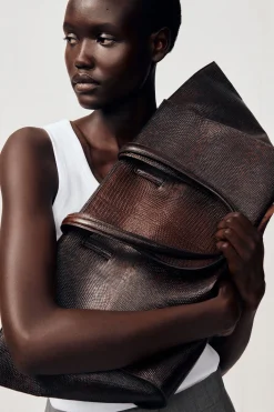 MONUMENT TOTE BAG - LEDER