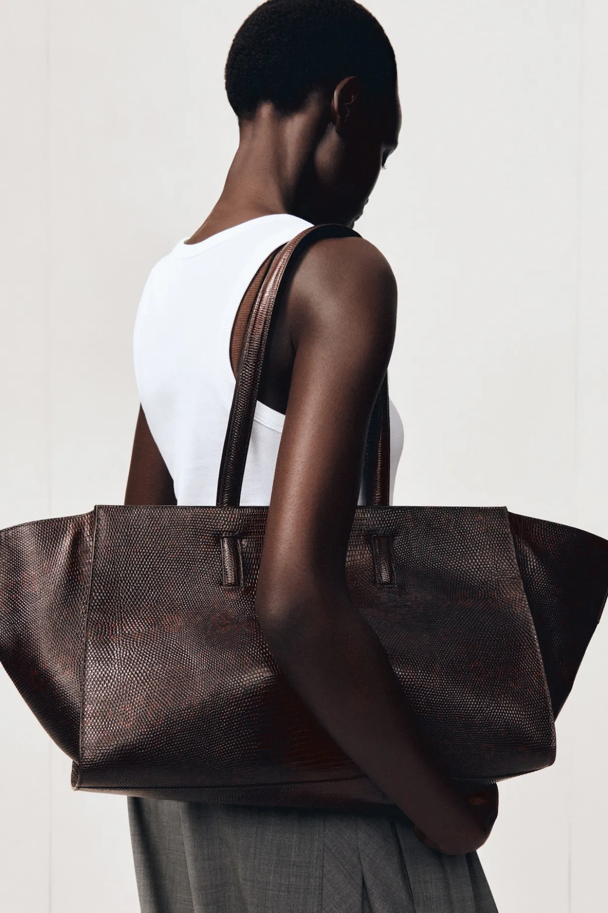 MONUMENT TOTE BAG - LEDER