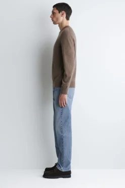 NAHTLOSER KASCHMIRPULLOVER MIT RUNDHALSAUSSCHNITT