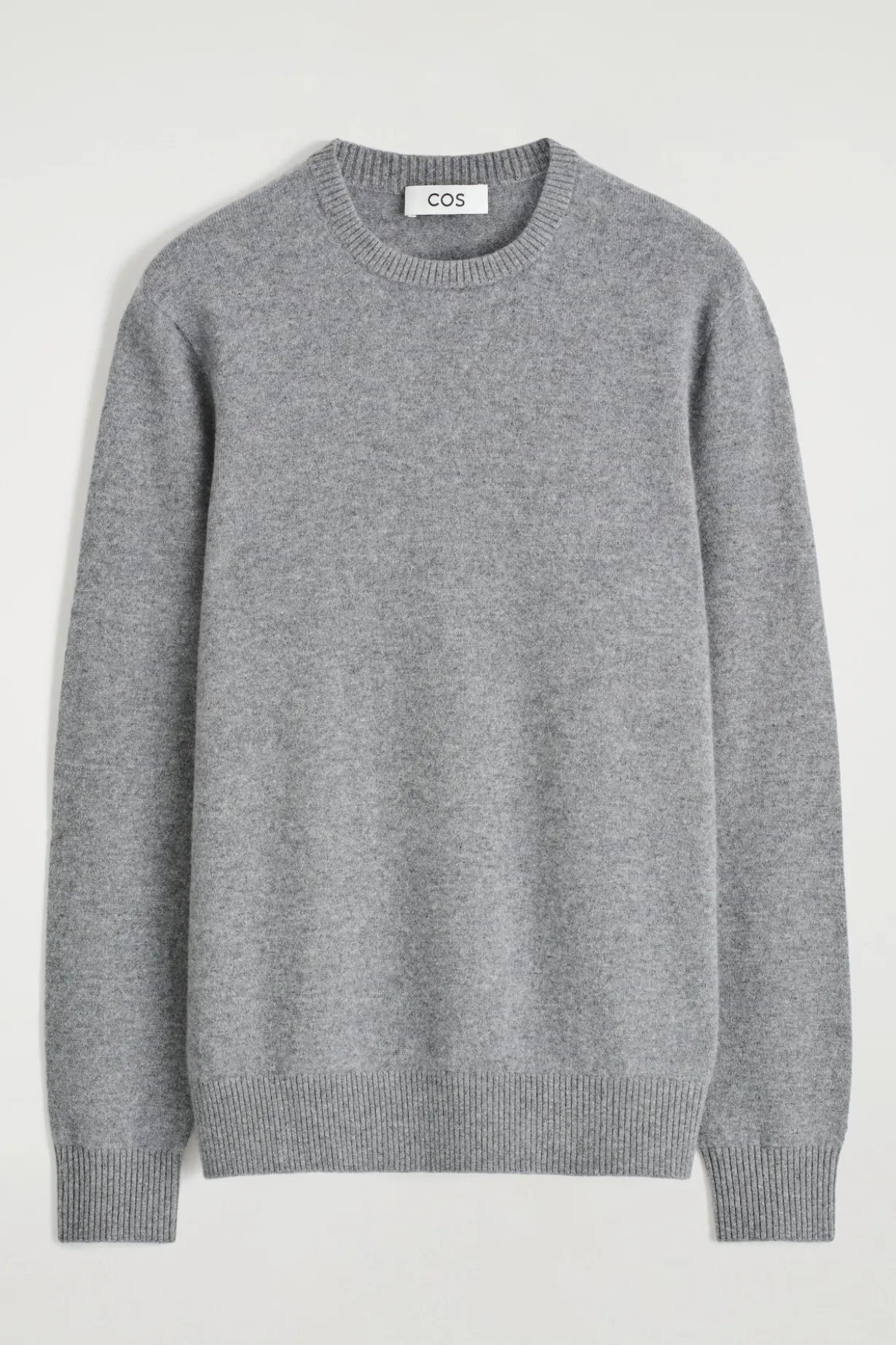 NAHTLOSER KASCHMIRPULLOVER MIT RUNDHALSAUSSCHNITT