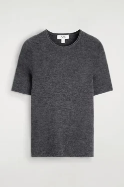 NAHTLOSES T-SHIRT AUS MERINOWOLLE