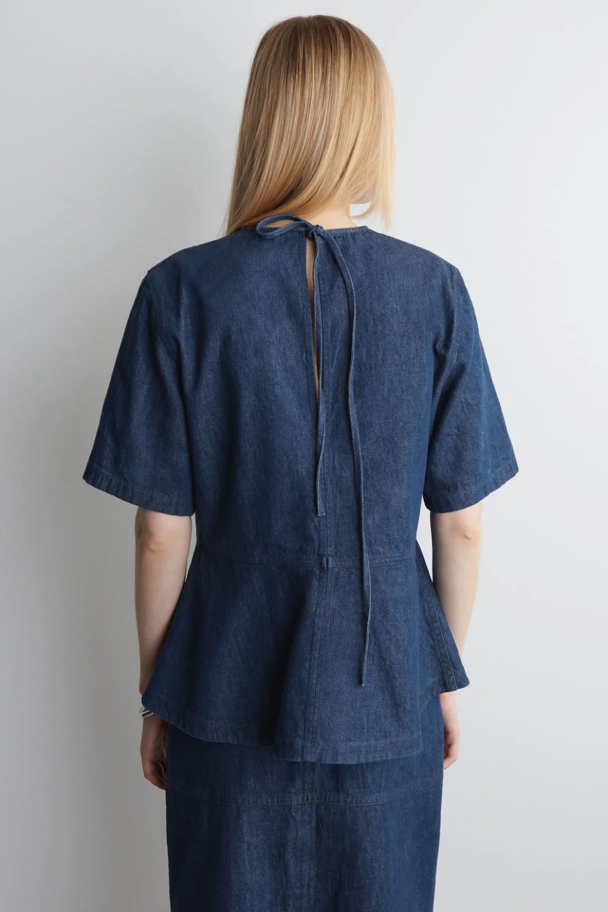 OBERTEIL AUS DENIM MIT SCHÖSSCHEN