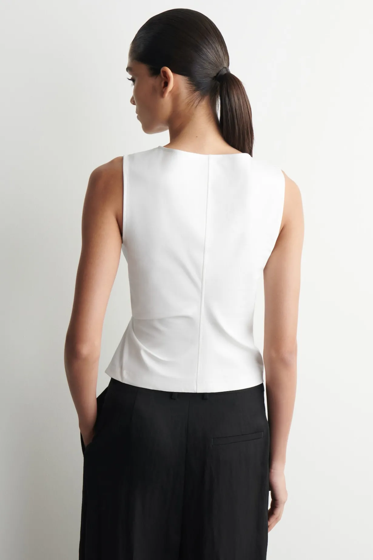 OBERTEIL AUS JERSEY MIT TWIST-DETAIL