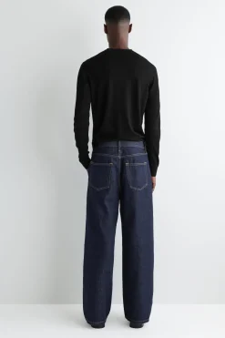 OVERSIZED-HOSE AUS DENIM MIT WEITEM BEIN