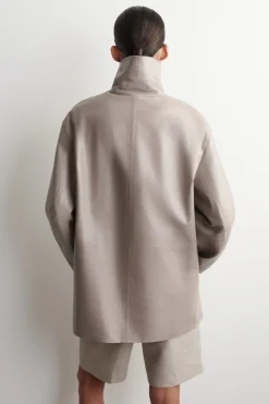 OVERSIZED-LEDERBOMBERJACKE MIT STEHKRAGEN