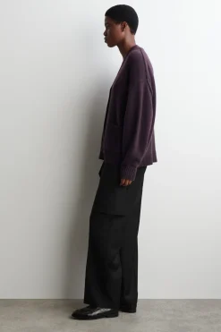 OVERSIZED-STRICKJACKE AUS MERINOWOLLE