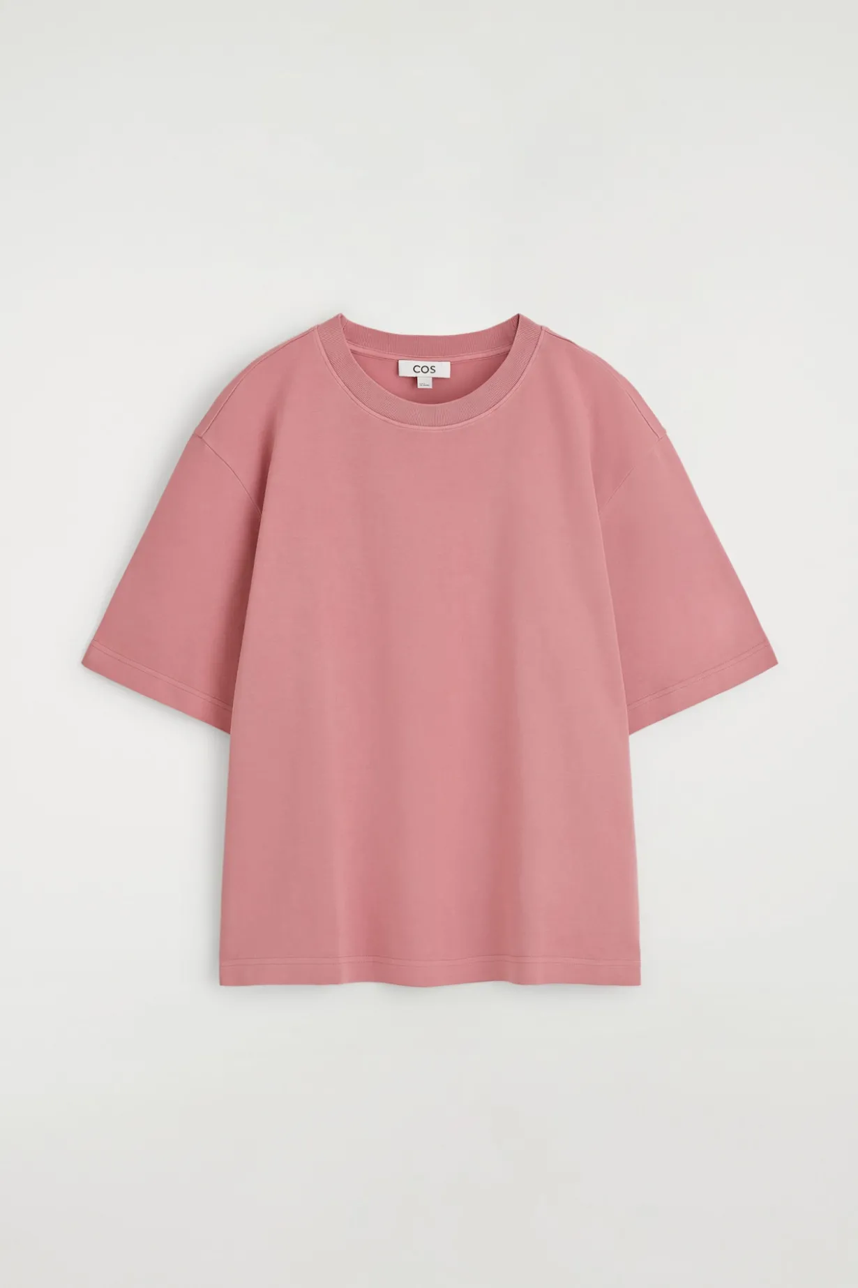OVERSIZED-T-SHIRT