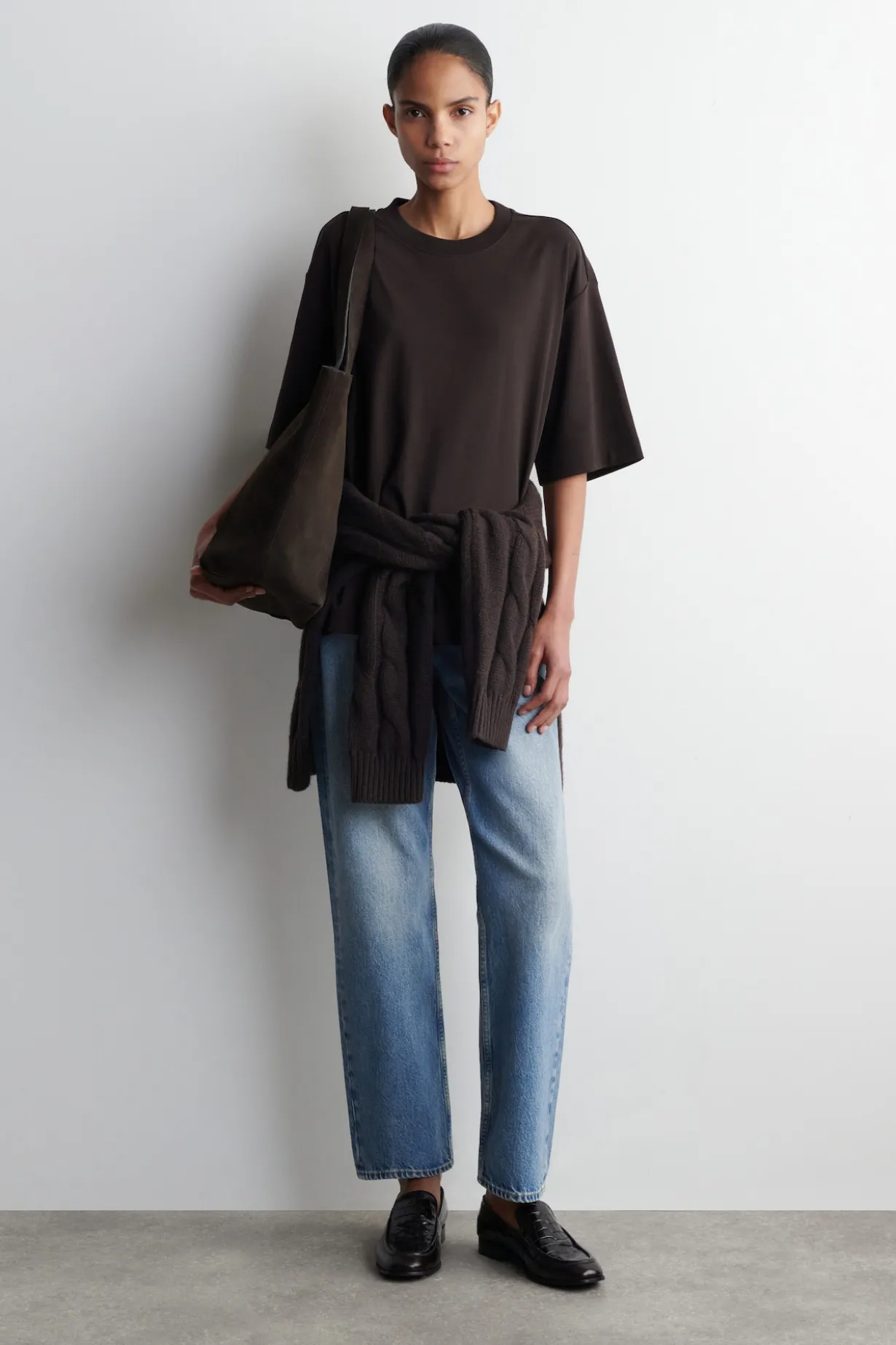 OVERSIZED-T-SHIRT