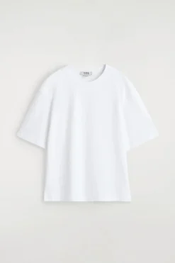 OVERSIZED-T-SHIRT