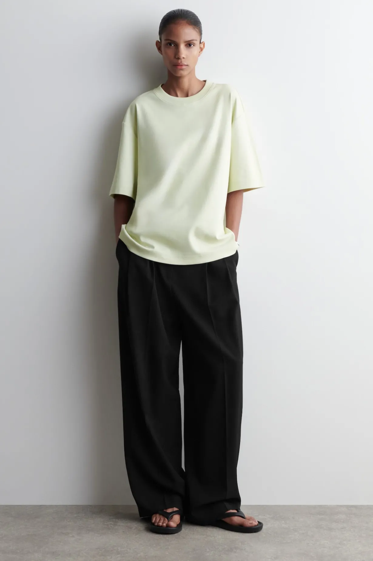 OVERSIZED-T-SHIRT AUS BAUMWOLLE