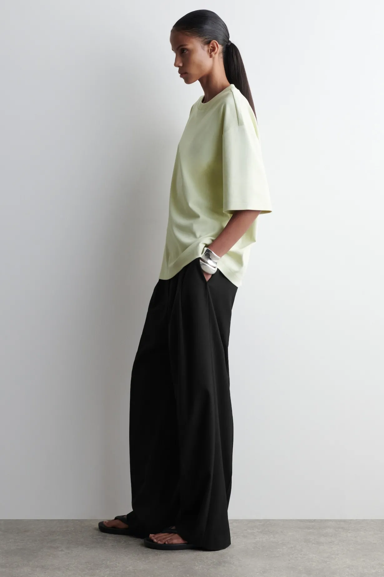 OVERSIZED-T-SHIRT AUS BAUMWOLLE