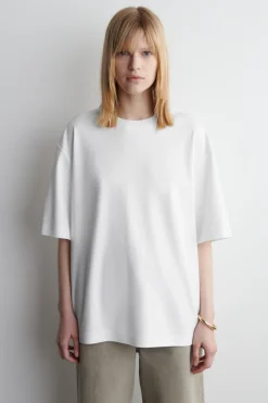 OVERSIZED-T-SHIRT AUS BAUMWOLLE