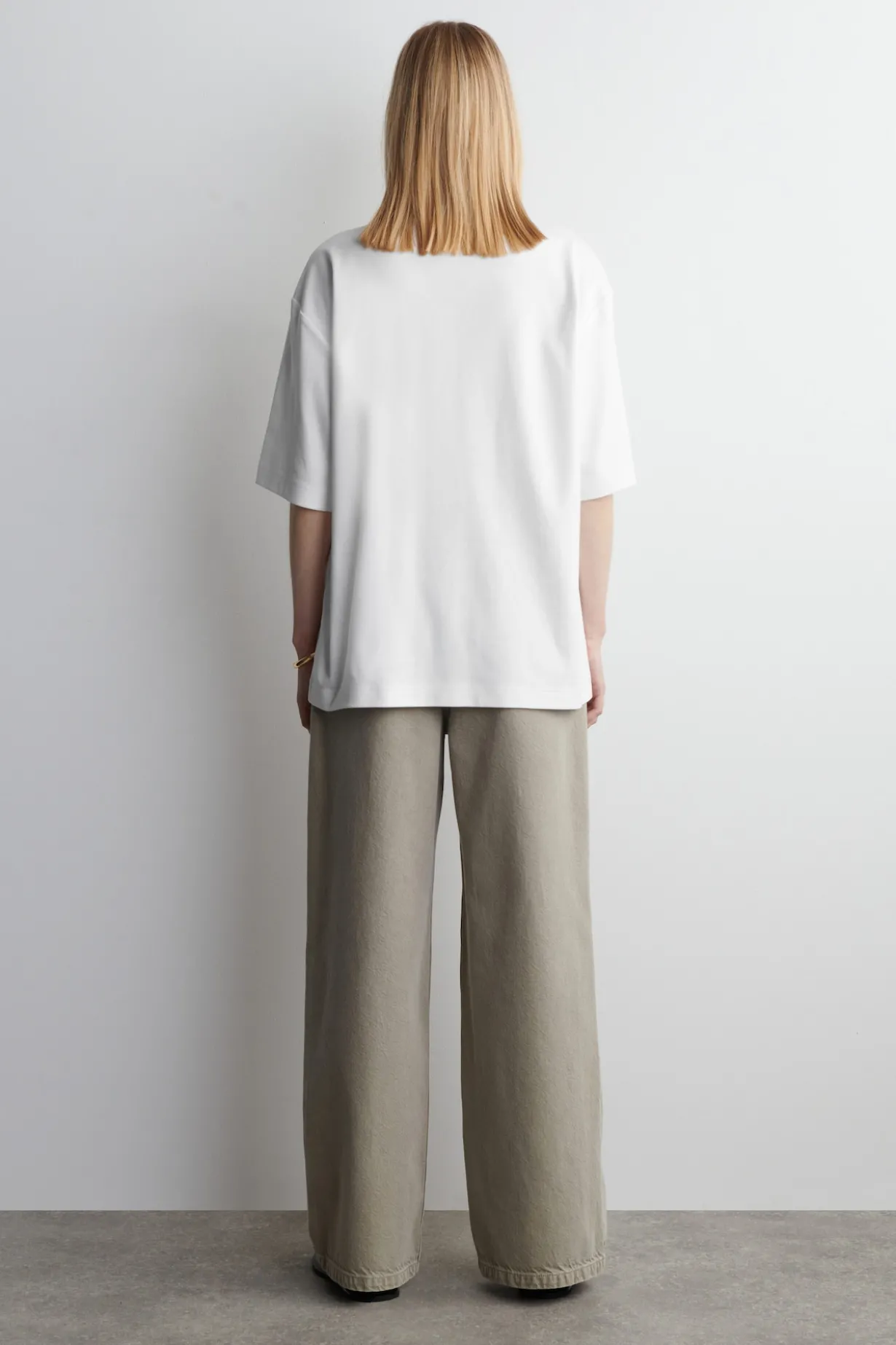 OVERSIZED-T-SHIRT AUS BAUMWOLLE