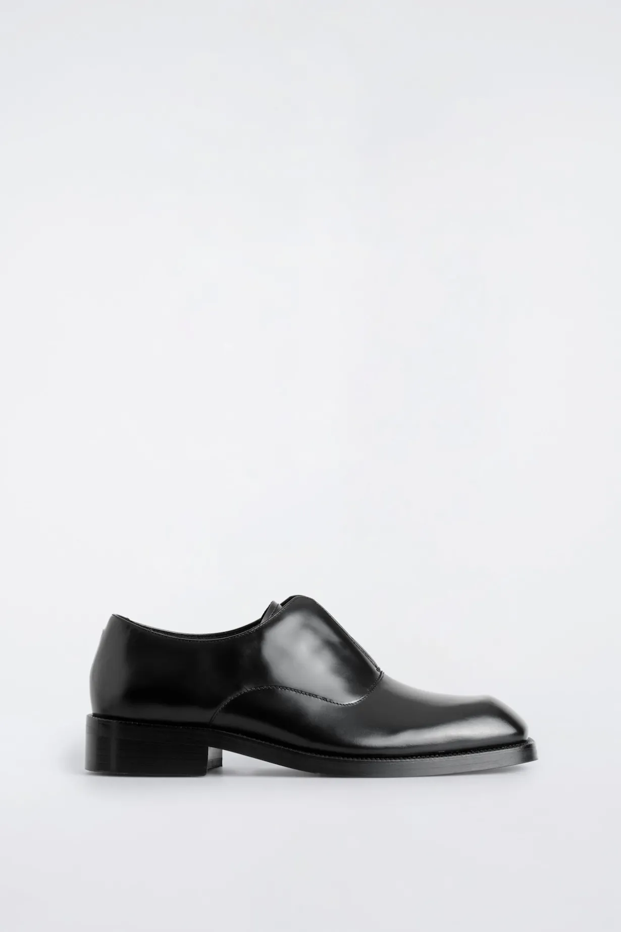 OXFORD-SCHUHE AUS LEDER