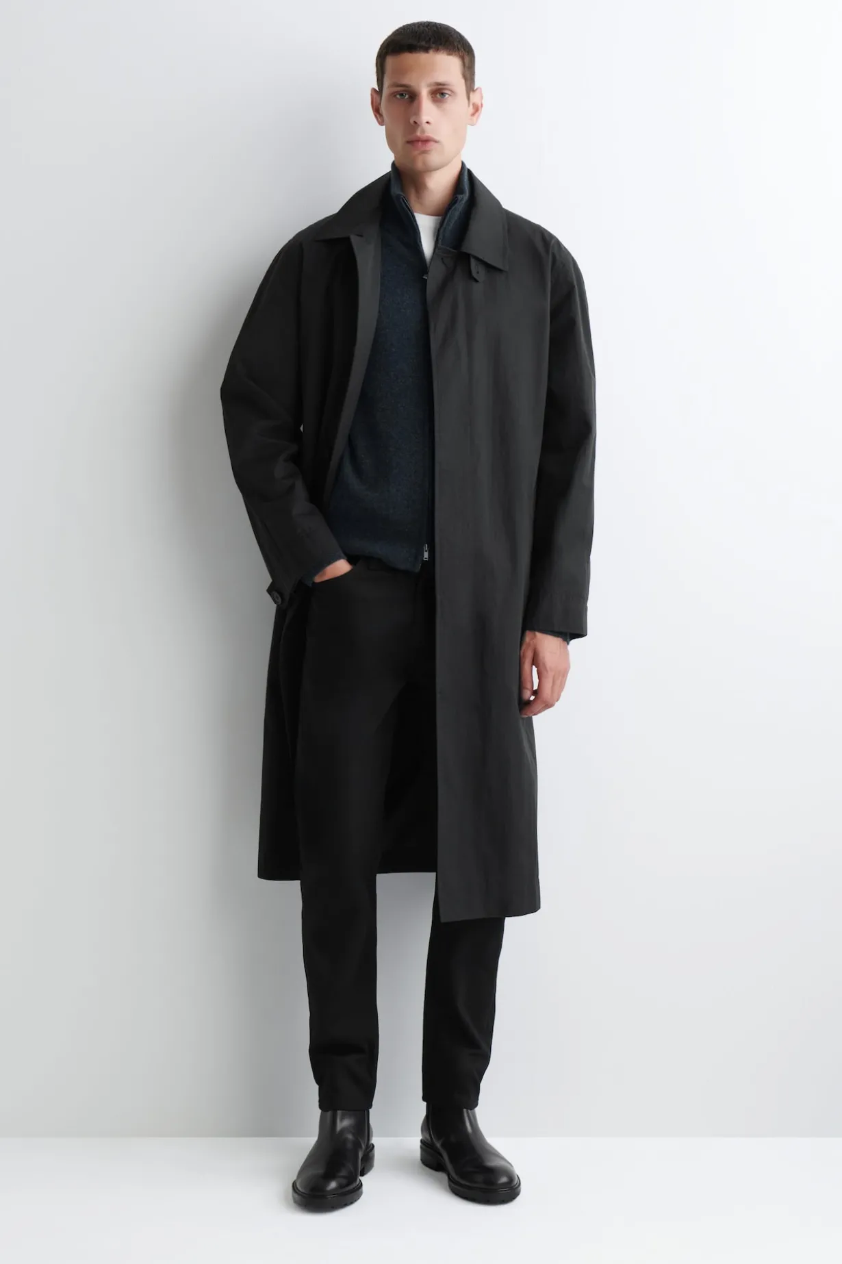 PIER JEANS MIT SCHMALEM BEIN