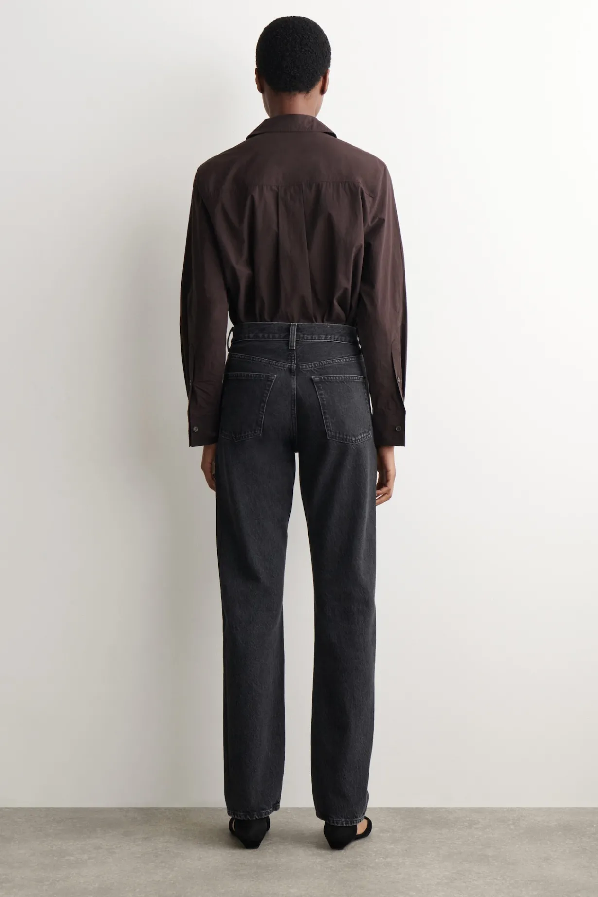 PIPELINE JEANS MIT SCHMALEM BEIN