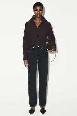 PIPELINE JEANS MIT SCHMALEM BEIN