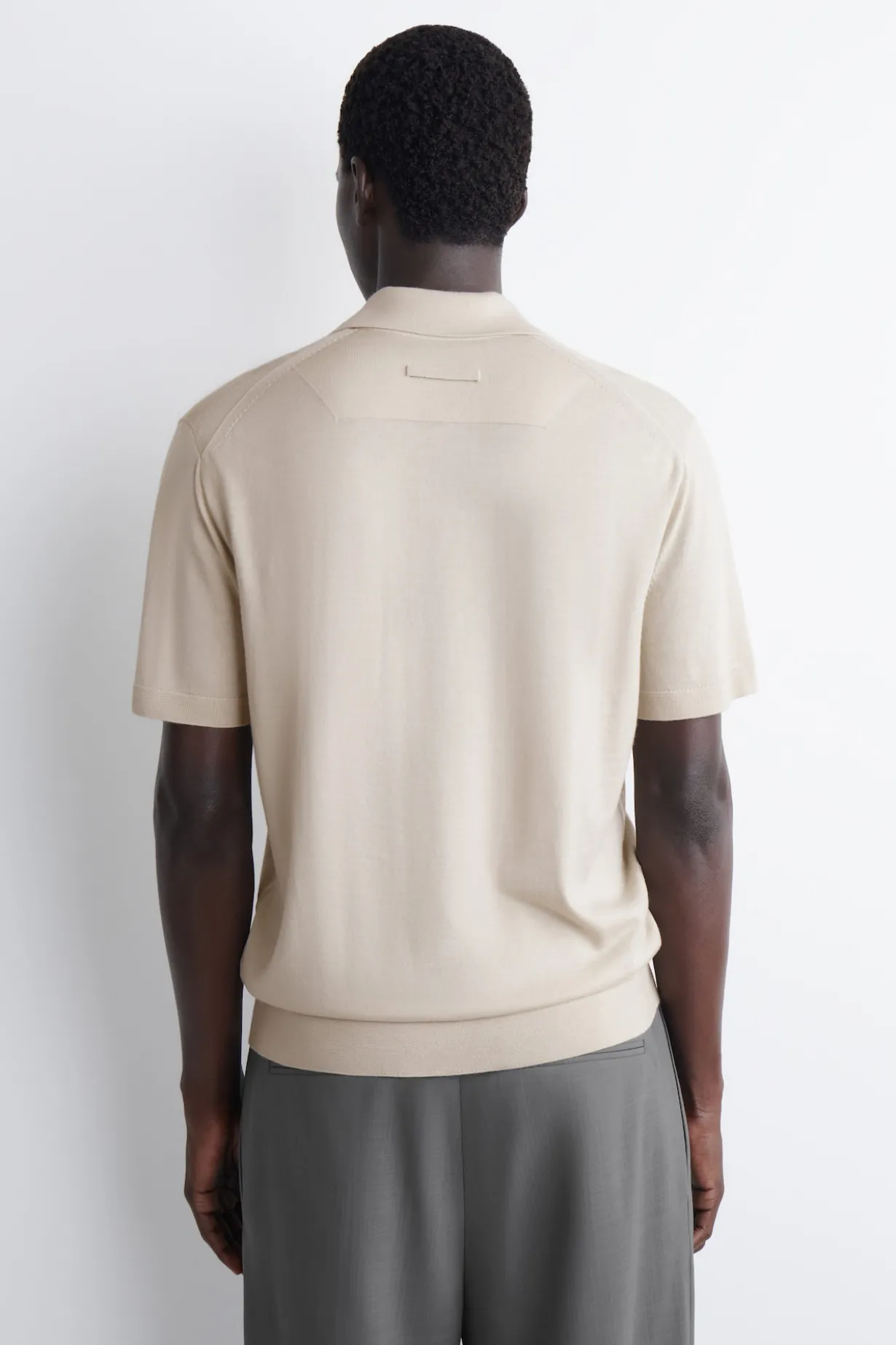 POLOSHIRT AUS MERINOWOLLE