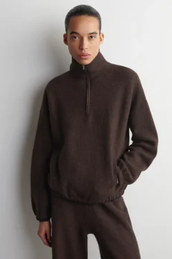 PULLOVER AUS GEKOCHTER MERINOWOLLE