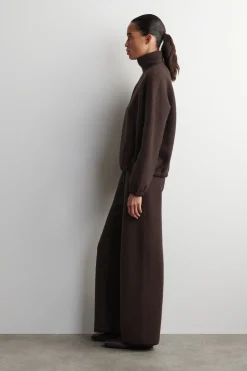 PULLOVER AUS GEKOCHTER MERINOWOLLE