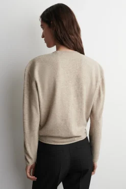 PULLOVER AUS MERINOWOLLE MIT RUNDHALSAUSSCHNITT